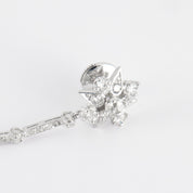 Boucles d'oreilles pendantes, or blanc et diamants