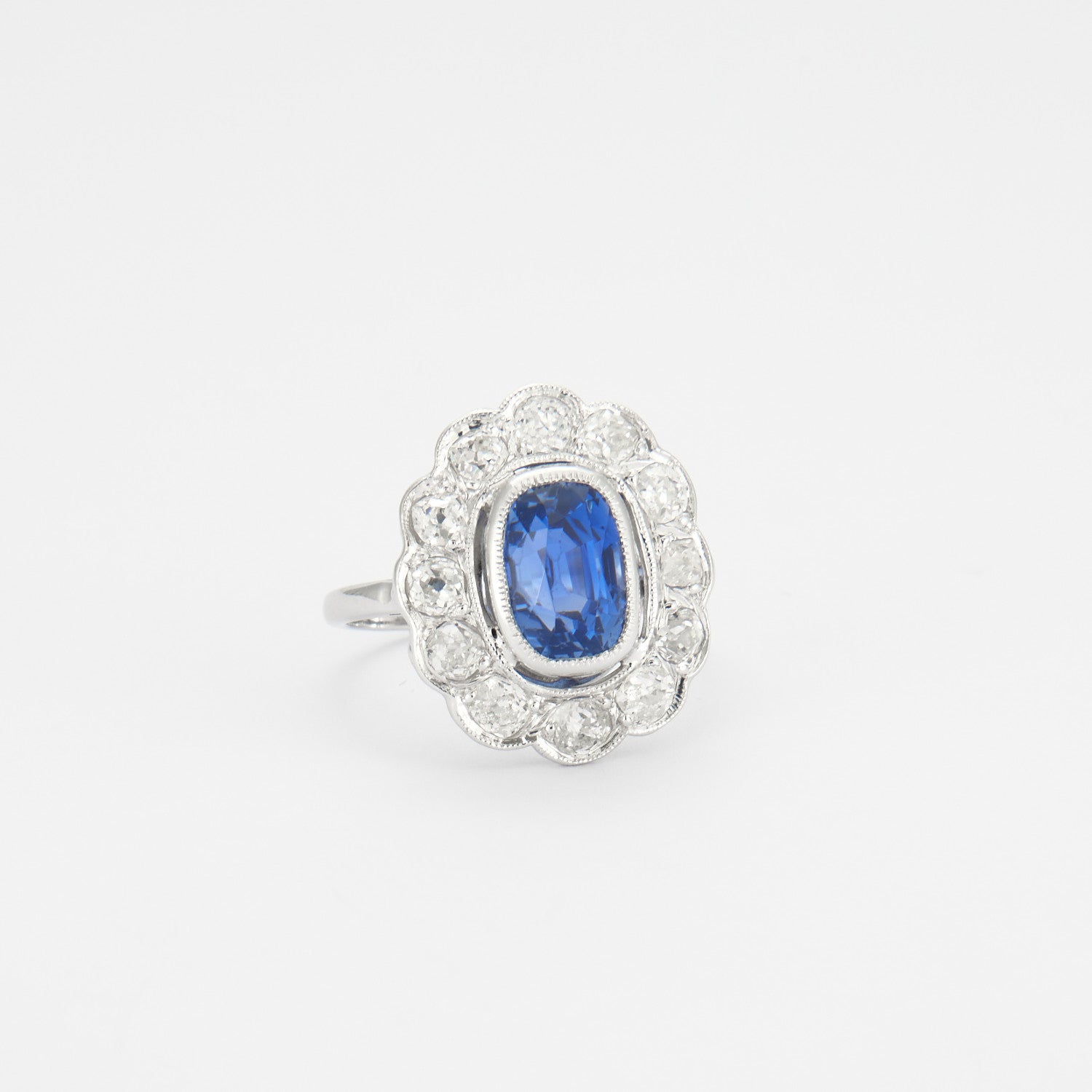 Bague marguerite saphir naturel, non chauffé et diamants