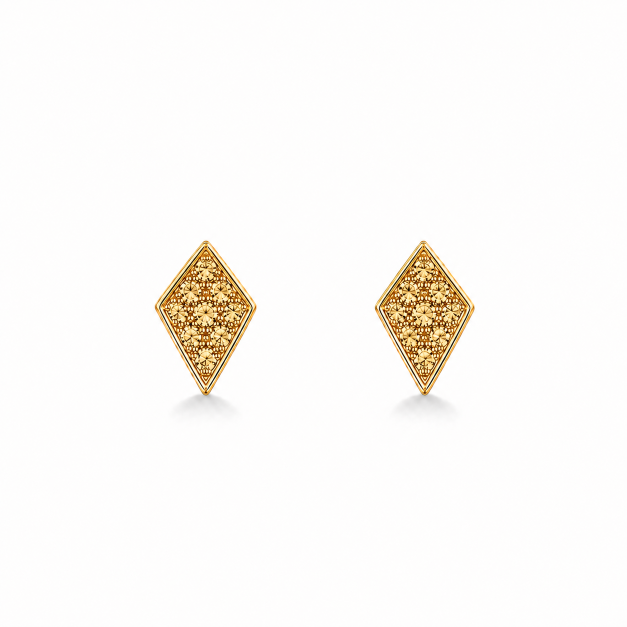 Boucles d'oreilles puce