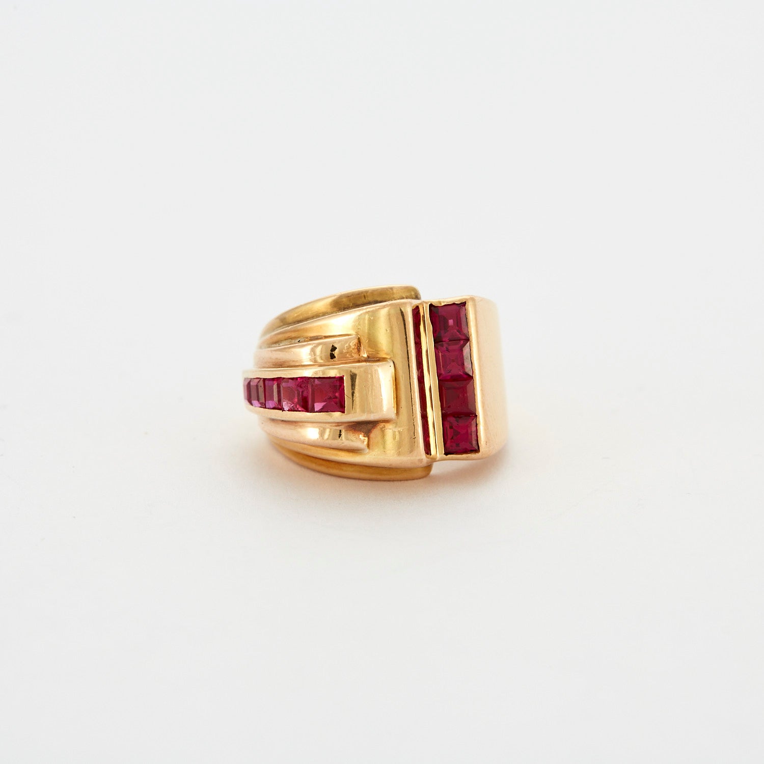 Bague Tank or jaune et Rubis