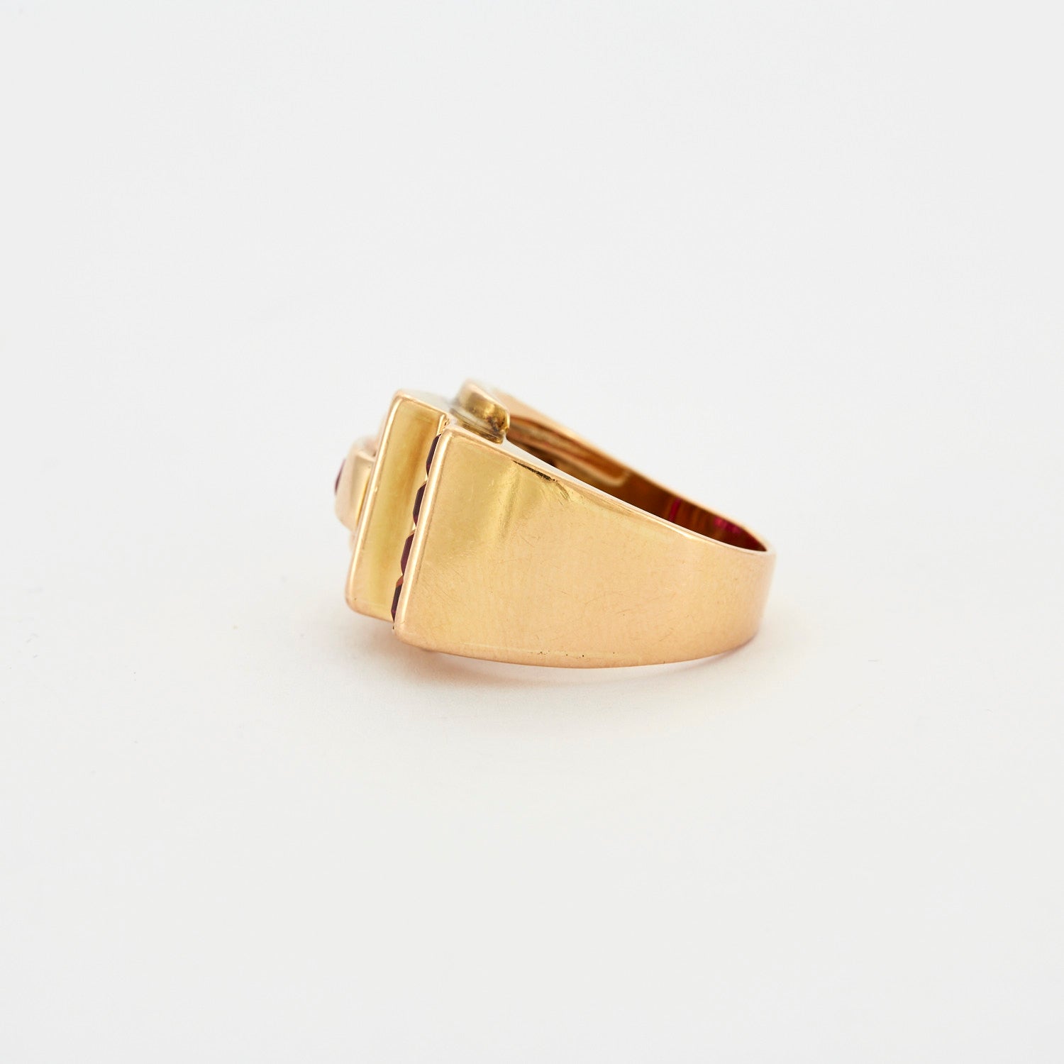 Bague Tank or jaune et Rubis