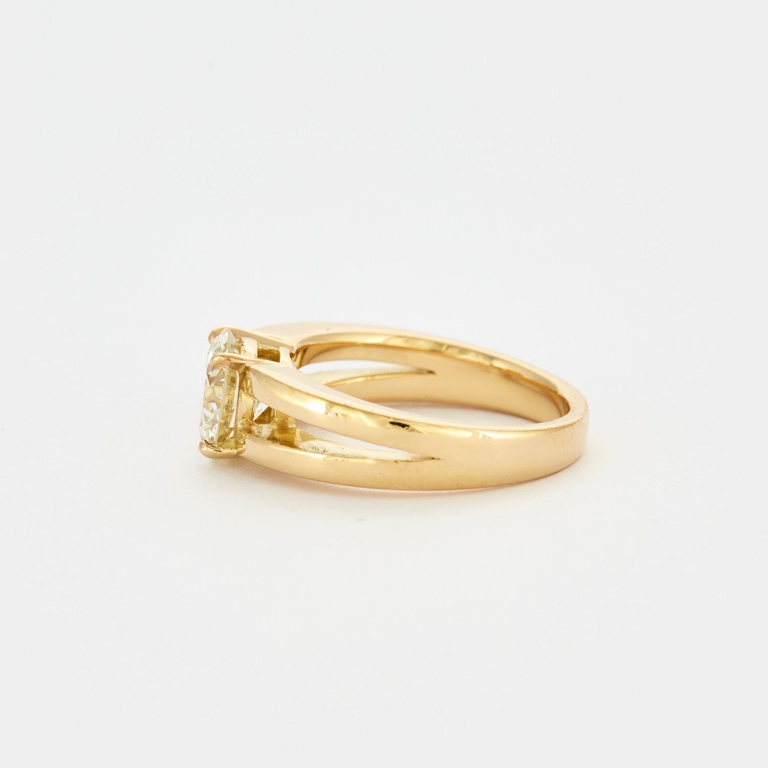 Solitaire 2 carats en or jaune