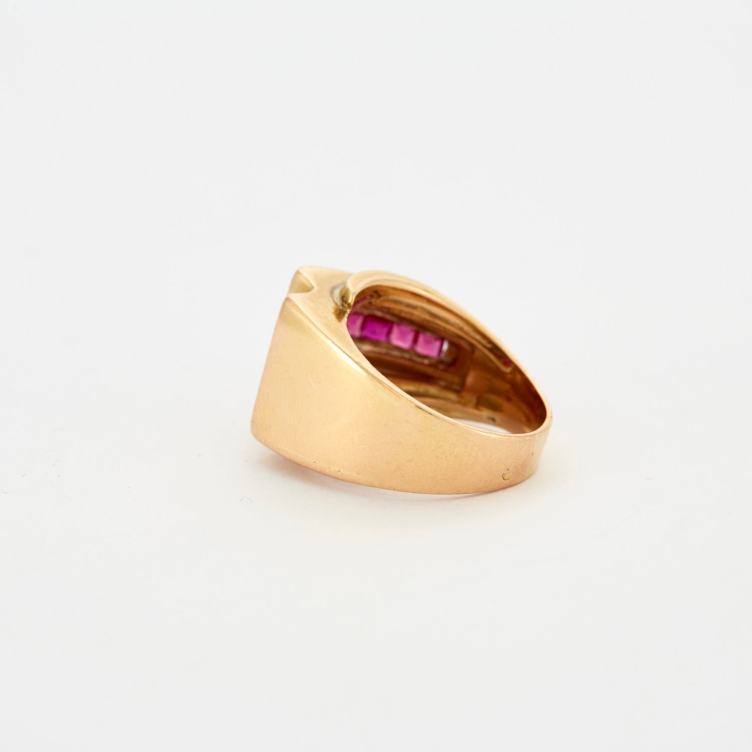 Bague Tank or jaune et Rubis