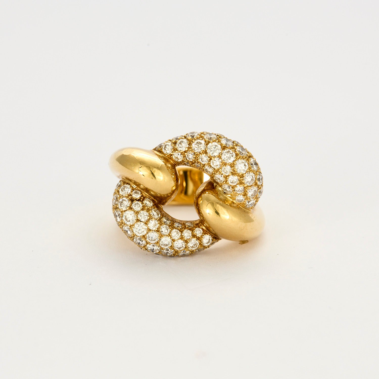 Bague "maillon de chaine" en or jaune et diamants