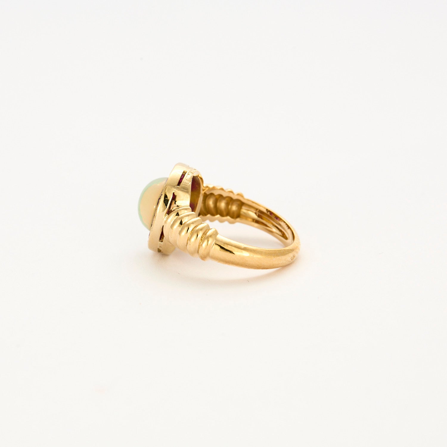 Bague Opale or jaune et calibrés Rubis