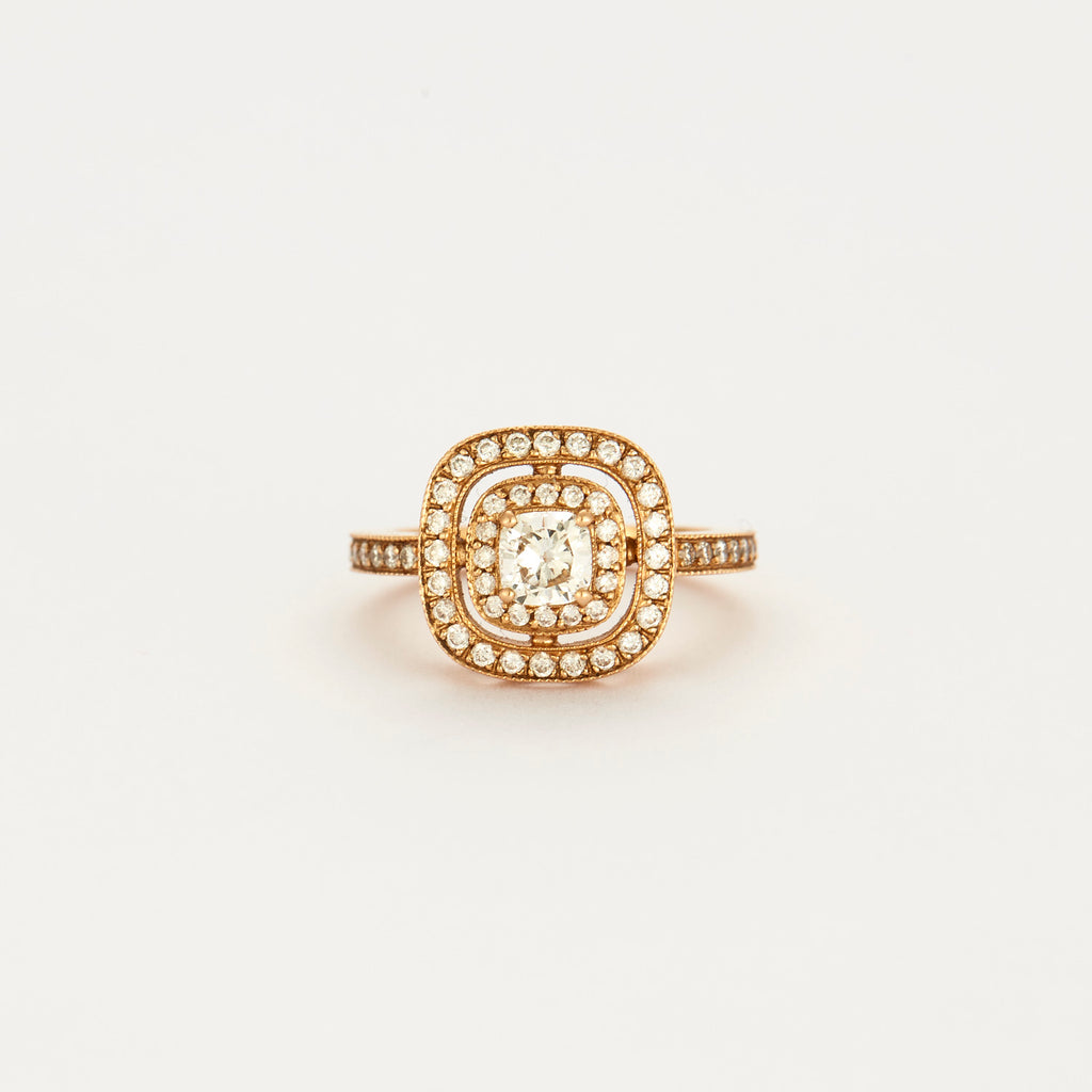 Bague "Mylène" PM en rose et diamant coussin.