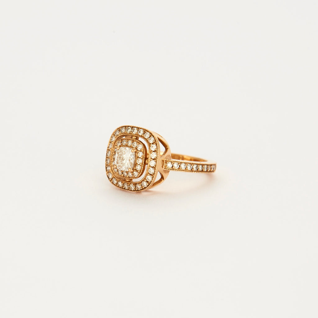 Bague "Mylène" PM en rose et diamant coussin.
