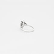 Bague en or blanc sertie de 3 diamants