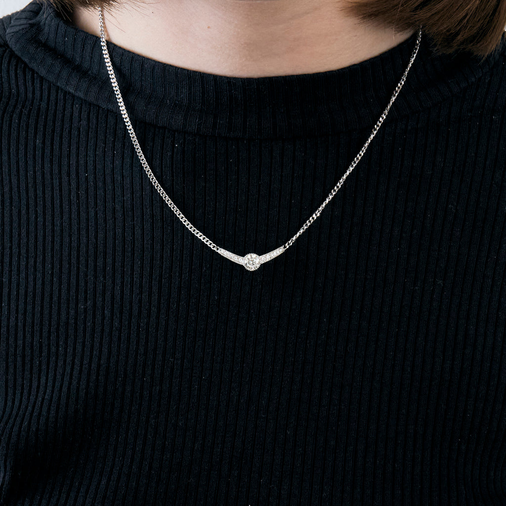 Collier Ailes grand model en or blanc et diamants