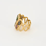 Bague en or jaune ciselé, diamants, rubis, saphirs et émeraudes