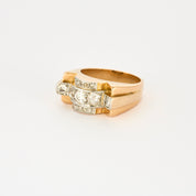 Bague Tank en or jaune et diamants.