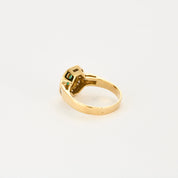 Bague vintage en or jaune, diamants et émeraude.