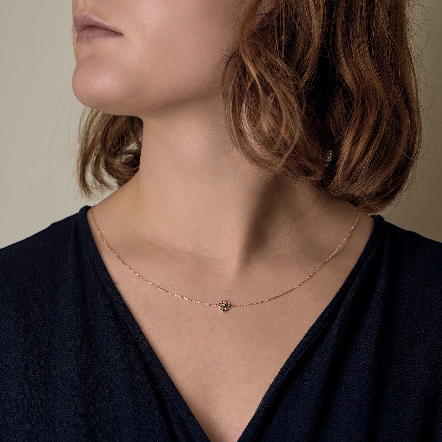 Collier Morganne Bello or jaune et améthystes.