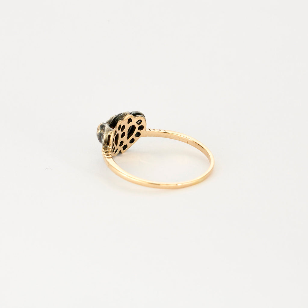 Bague vintage en or, diamants, rubis et saphir.