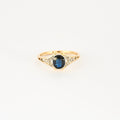 Bague en or jaune avec Saphir.