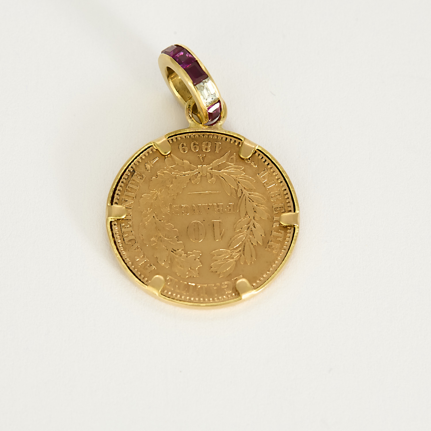Pendentif en or jaune pièce de 10Fr