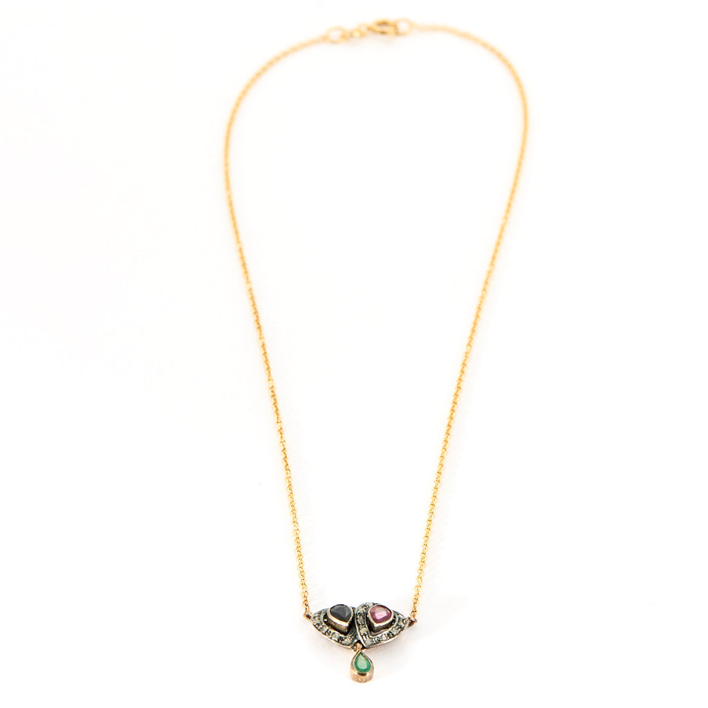 Collier en or, diamants, saphir, rubis et émeraude.