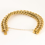 Bracelet ancien Maille américaine en or jaune.