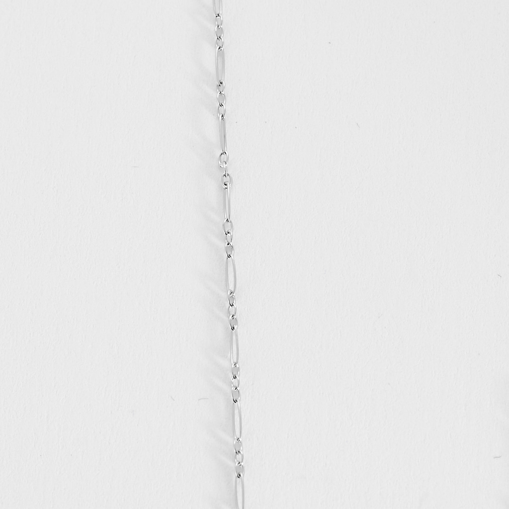 Collier ancien en or blanc et diamants