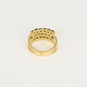 Bague ou demie alliance saphirs et diamants en or jaune.