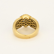 Bague vintage en or jaune, diamants et saphirs.