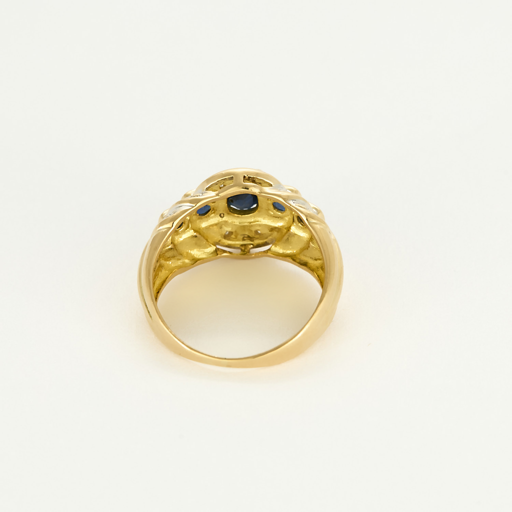 Bague vintage or jaune et saphirs.