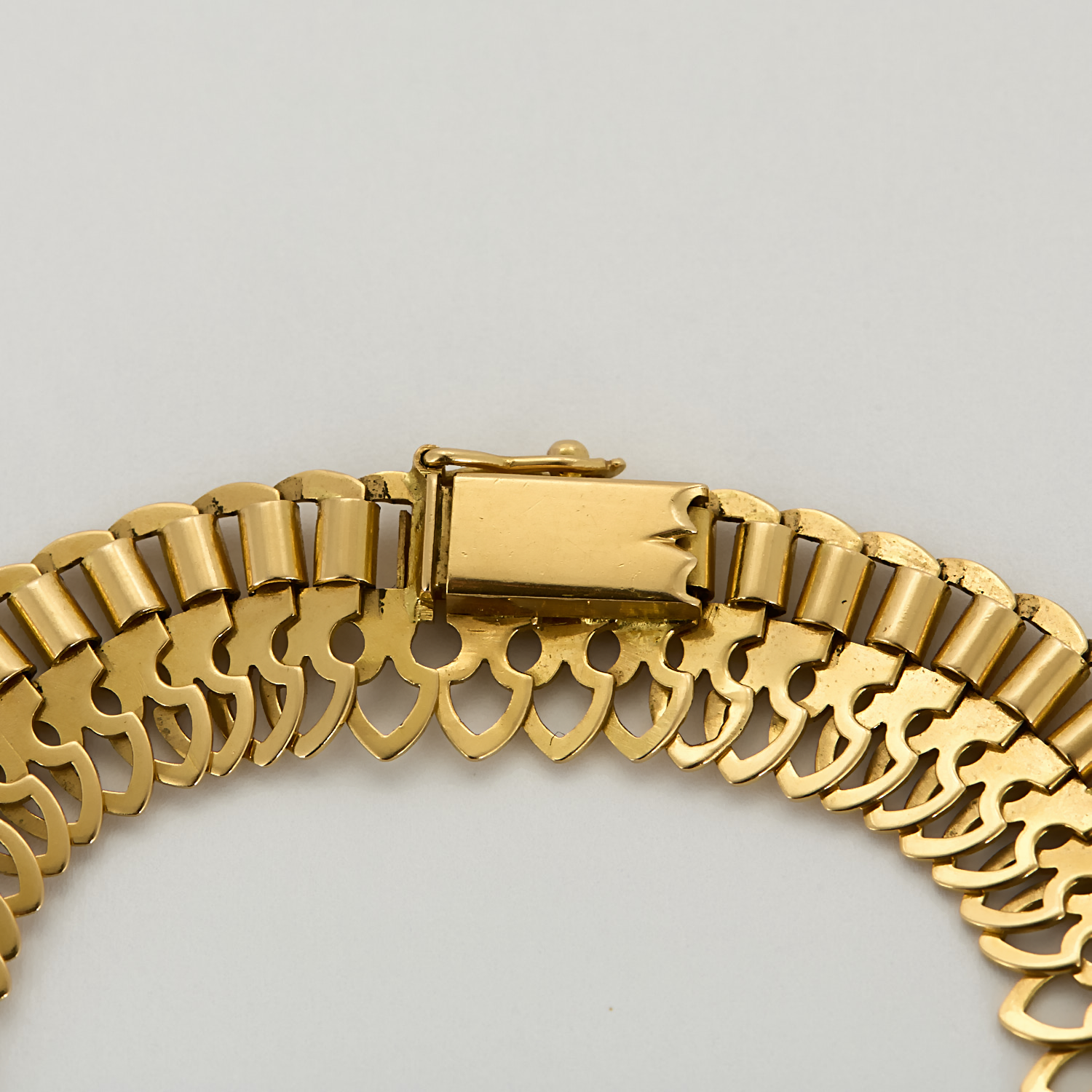 Collier ancien Maille souple en or 18k.