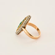 Bague Marquise en or, diamants et émeraudes.