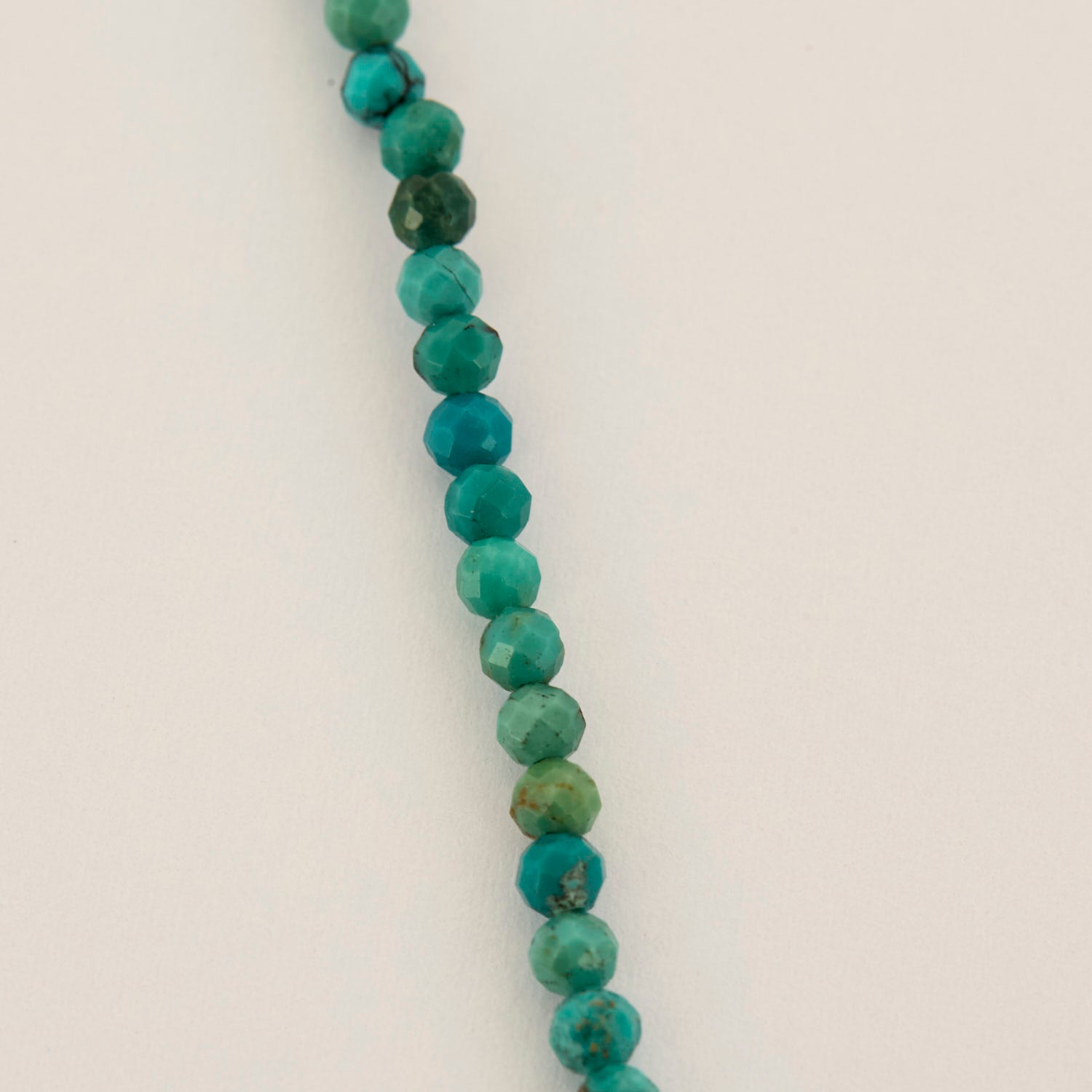 Collier pièce 2 Pesos en diamants, or et argent.