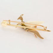Broche fin XIX Cigale en or et diamants.