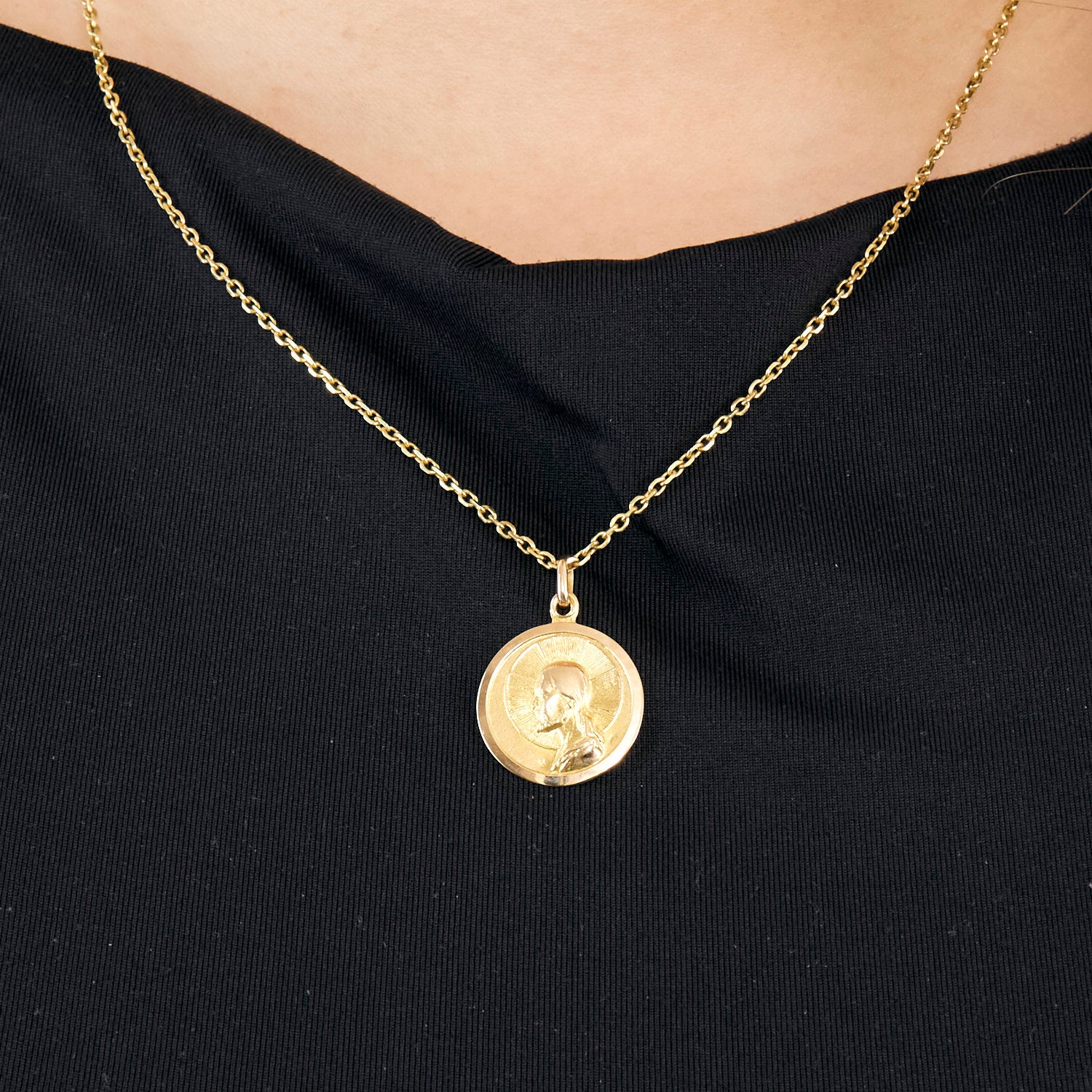 Médaille Vierge & Jésus en or jaune