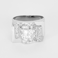 Bague ancienne "Tank" platine et diamants