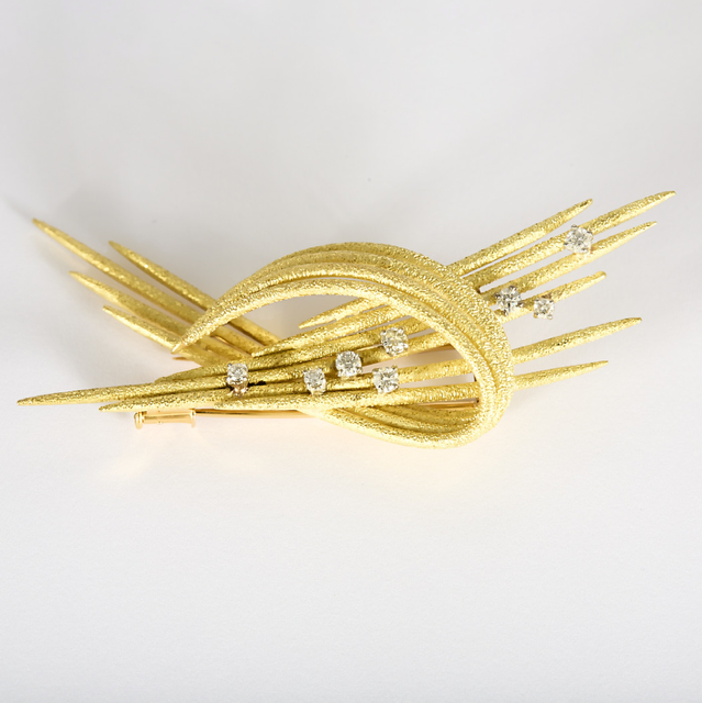 Broche JEAN ÉTÉ en or jaune et diamants