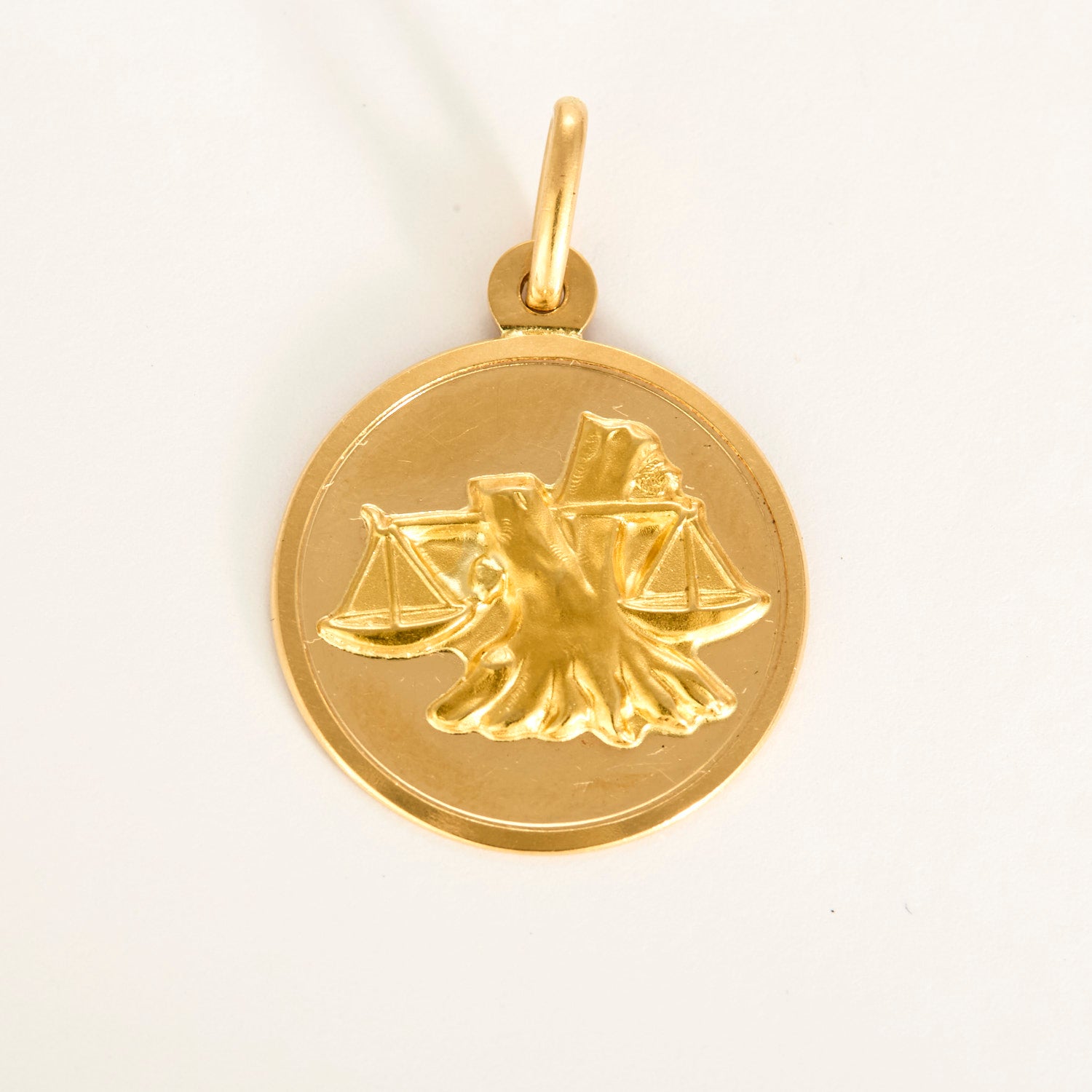 Médaille "Zodiaque" Balance en or jaune 18k