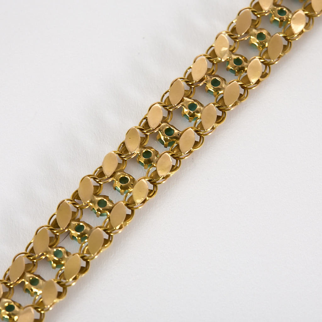 Bracelet ancien en or rose et turquoise.