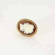 Boucles d'oreilles clips en or et camée