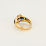 Bague vintage or jaune, diamants et saphirs.