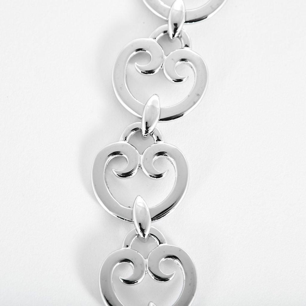Collier Coeur O.J PERRIN en or blanc.