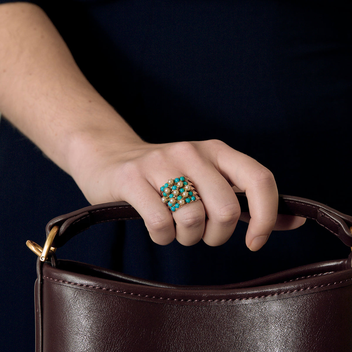 Bague Semanier vintage en or jaune, turquoises et perles