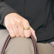 Bague Van Cleef & Arpels vintage en or jaune et émeraude
