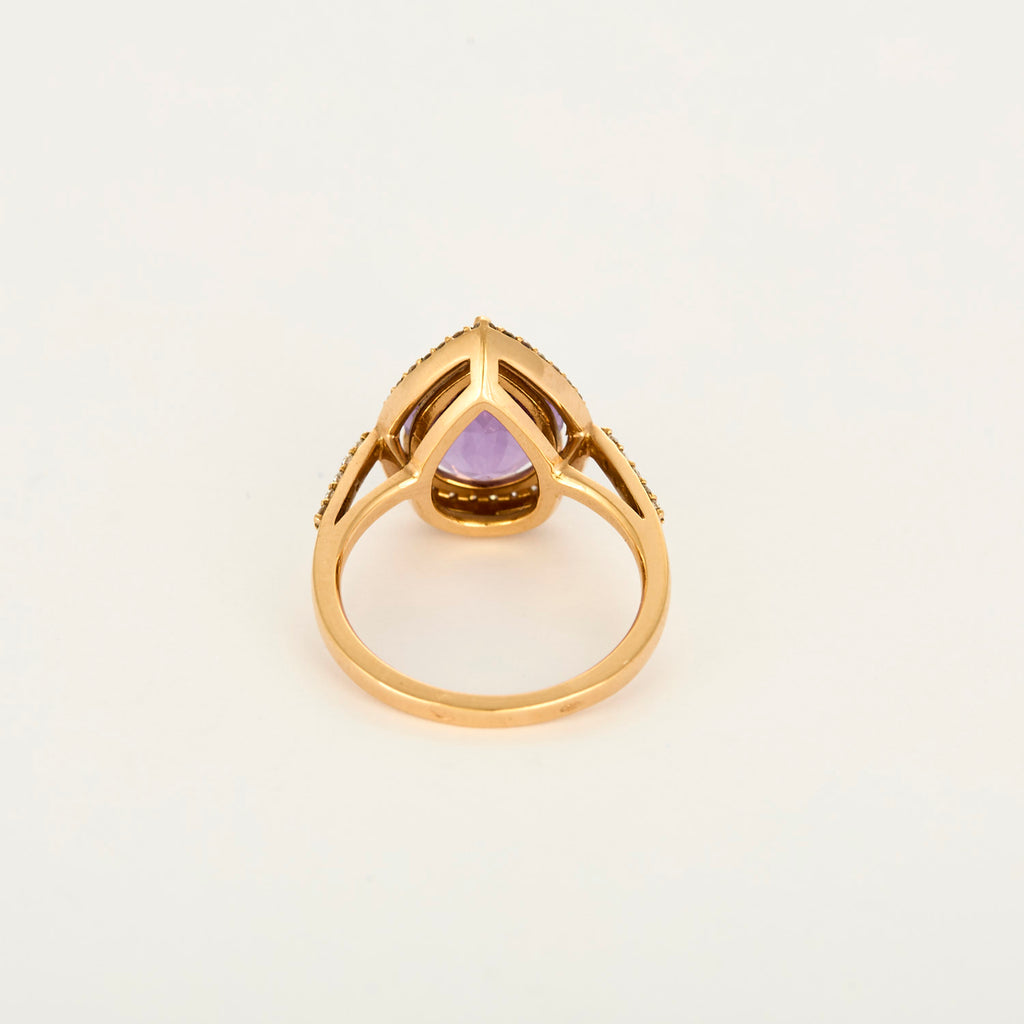 Bague en or rose, diamants et Améthyste poire.