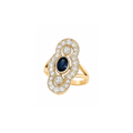 Bague marquise en or jaune, saphir et diamants