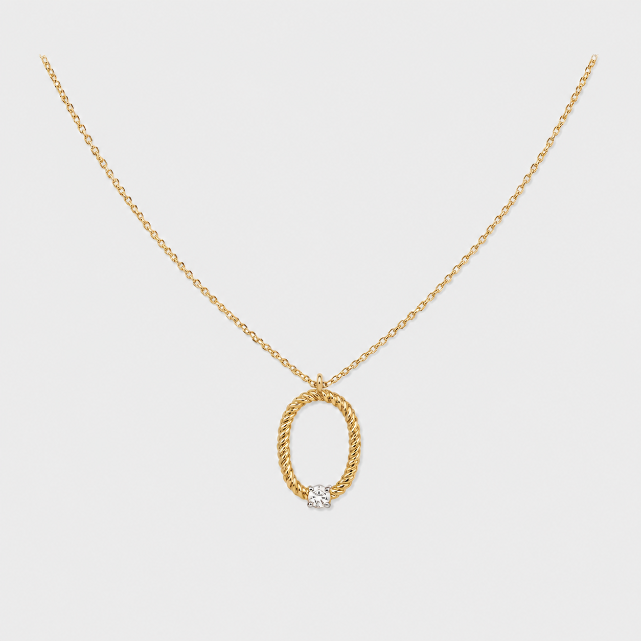Collier pendentif ovale torsadé en or jaune et diamant – 0,10 carat