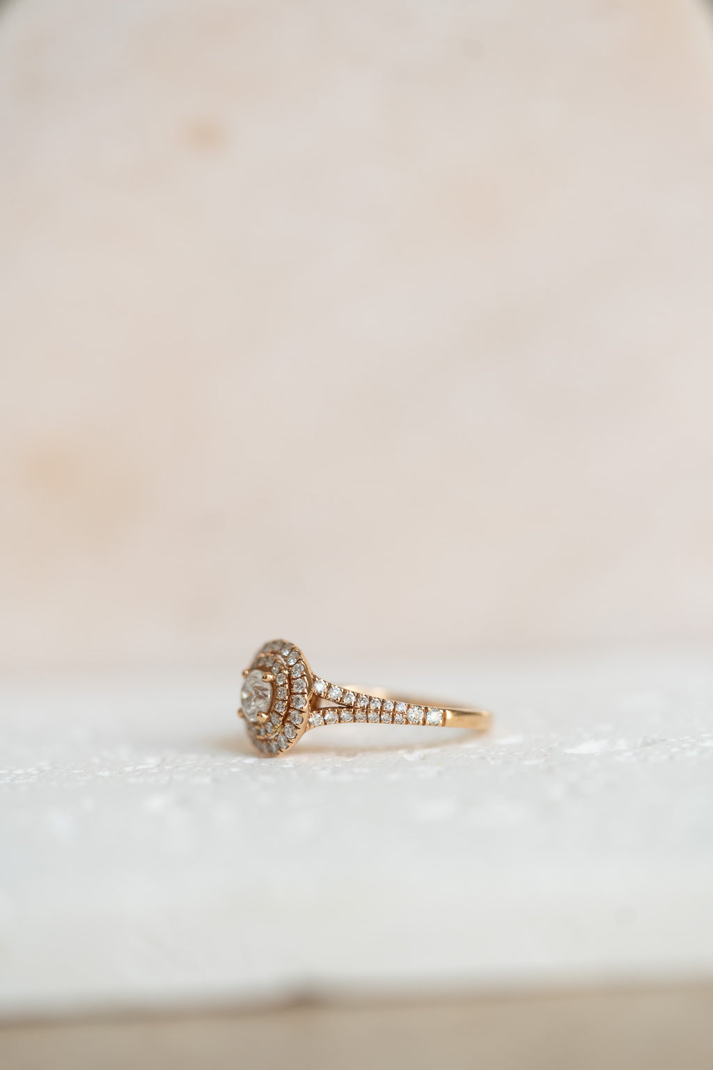 Bague double entourage en or rose et diamants – 1,34 carat
