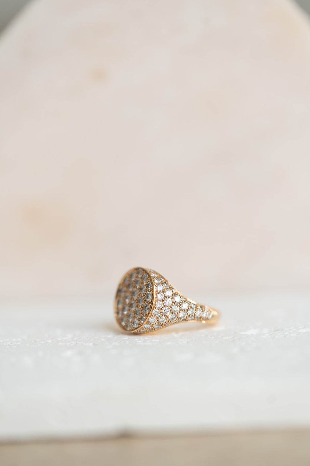 Bague sertie 2,40 ct