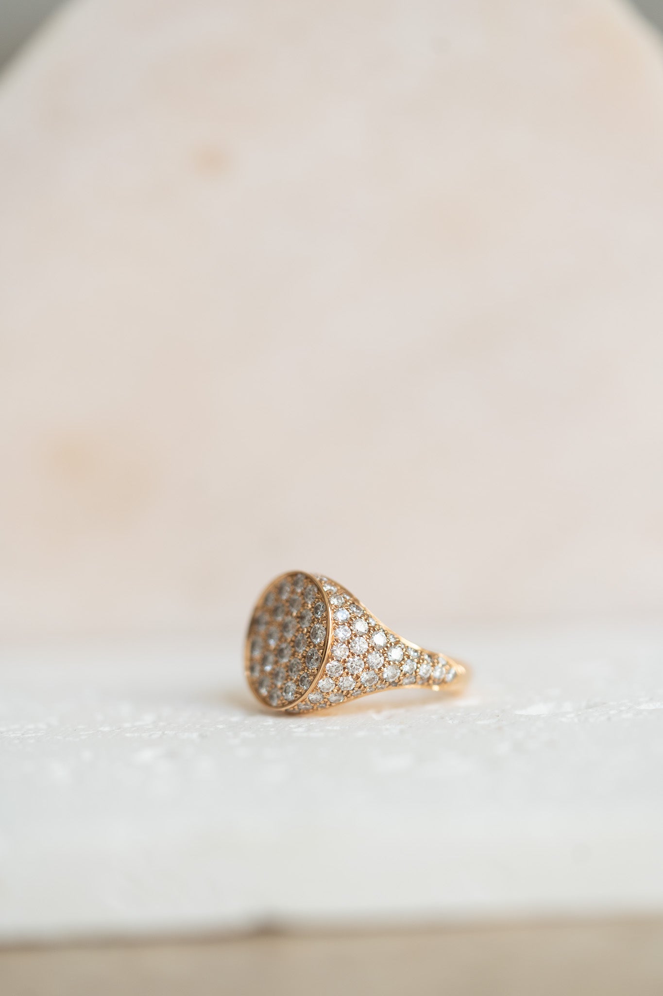 Bague sertie 2,40 ct
