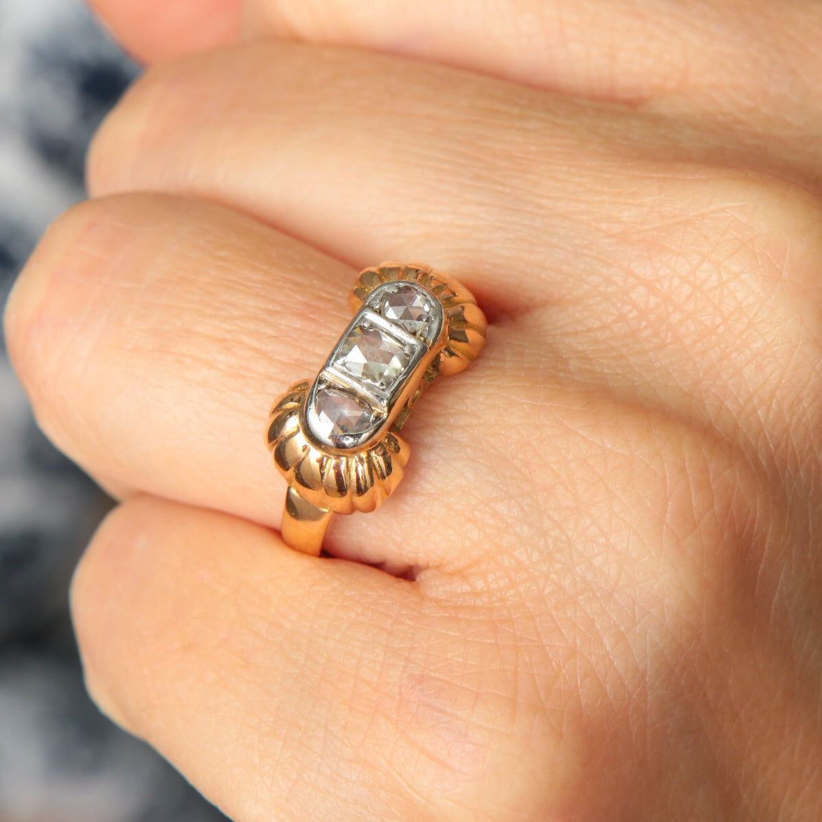 Bague or rose, platine et diamants