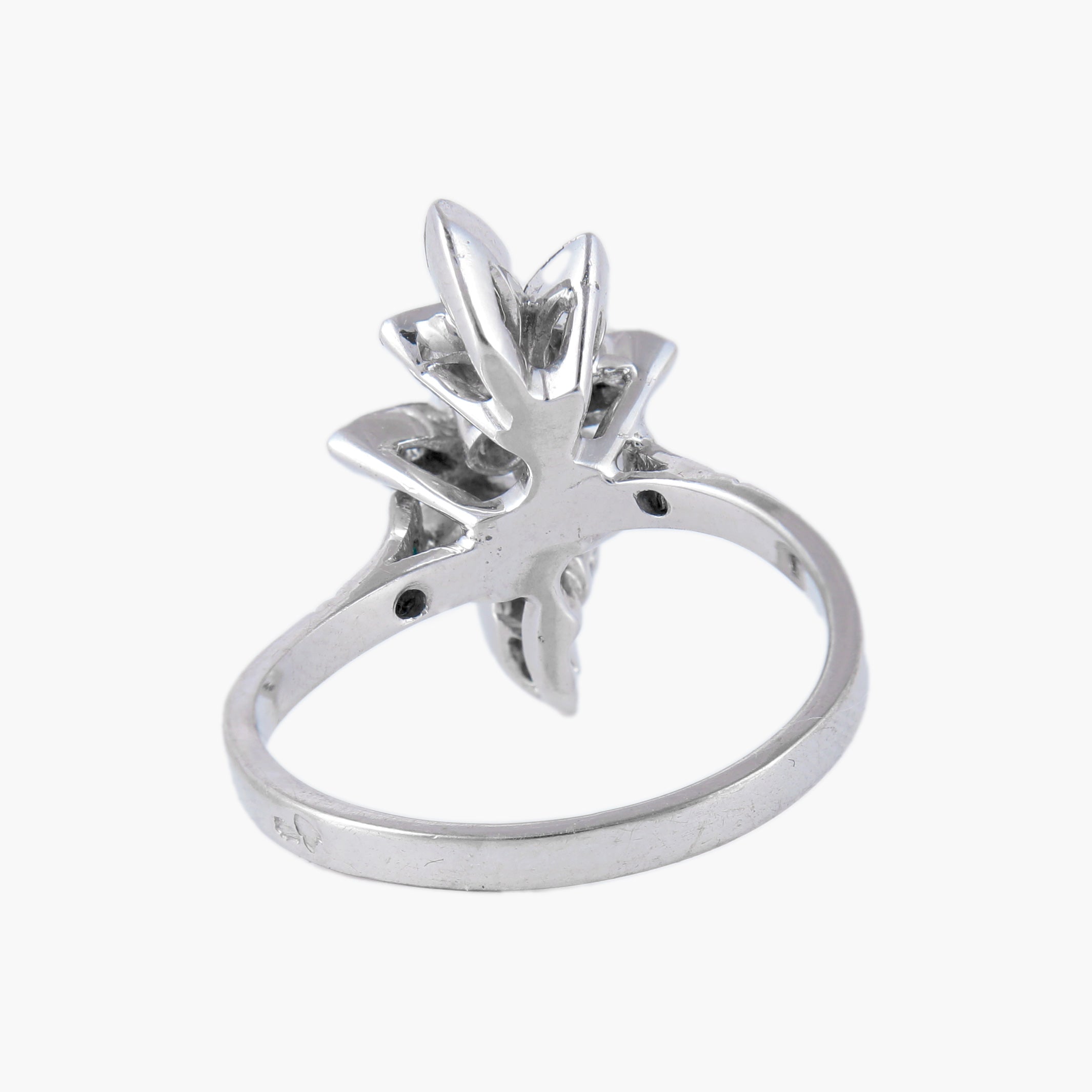 Bague Feuilles or blanc et diamants