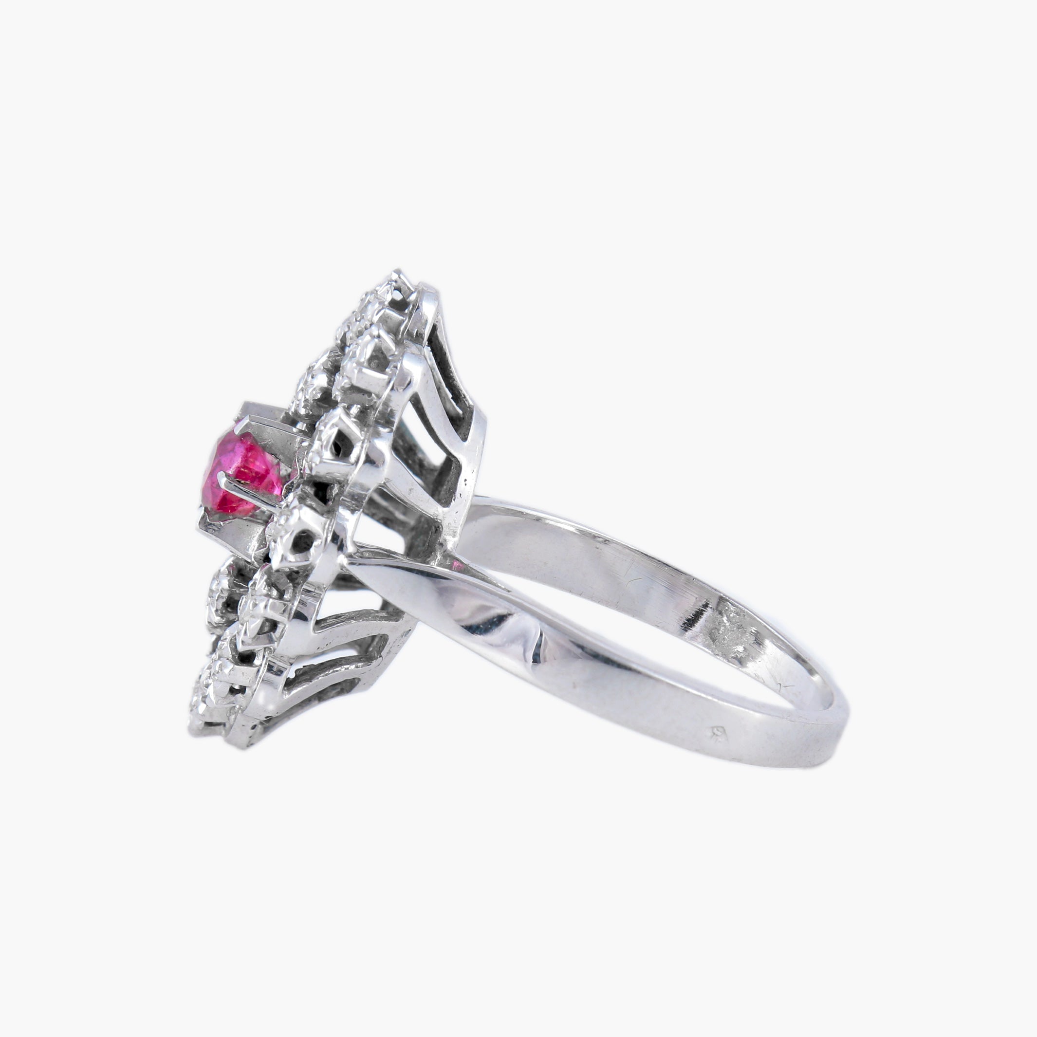 Bague Marquise or blanc et diamants