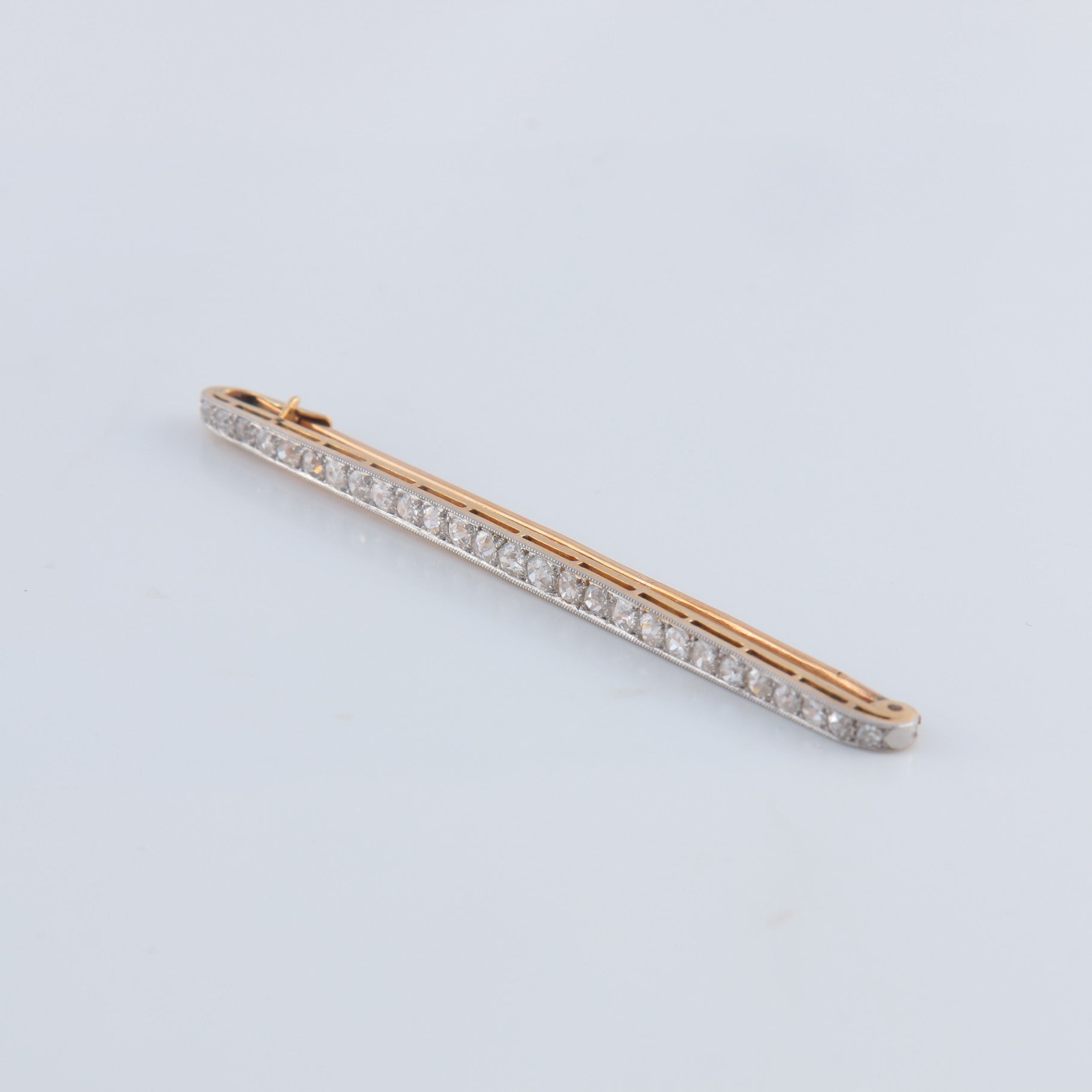 Broche Barrette en or et diamants